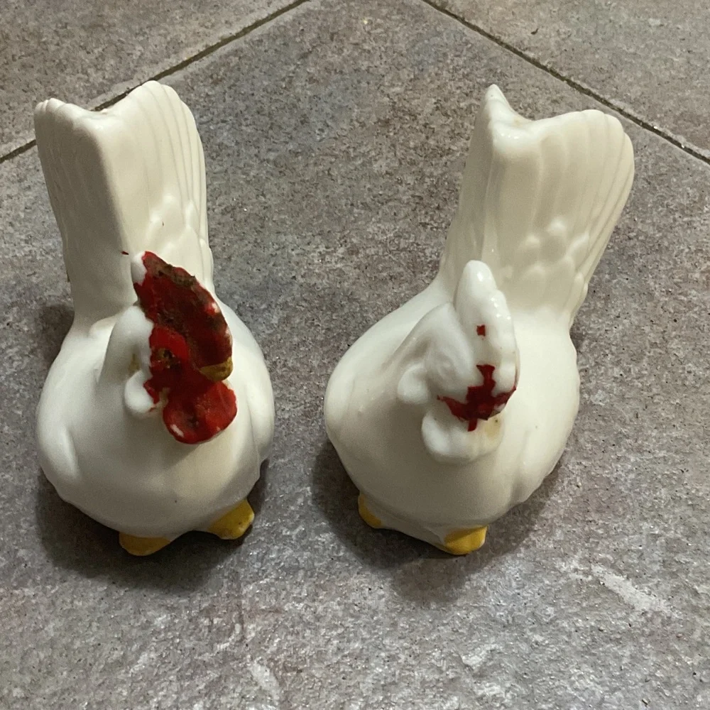 White Ceramic Rooster Figurines salt and pepper shakers.